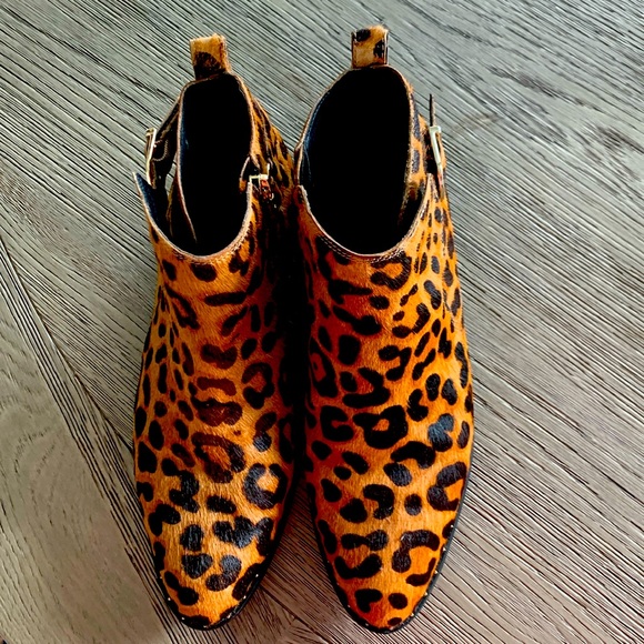 Steven by Steve Madden Leopard/Cheetah Print Ankle Booties, Size 9.5, Like New. - Picture 2 of 9
